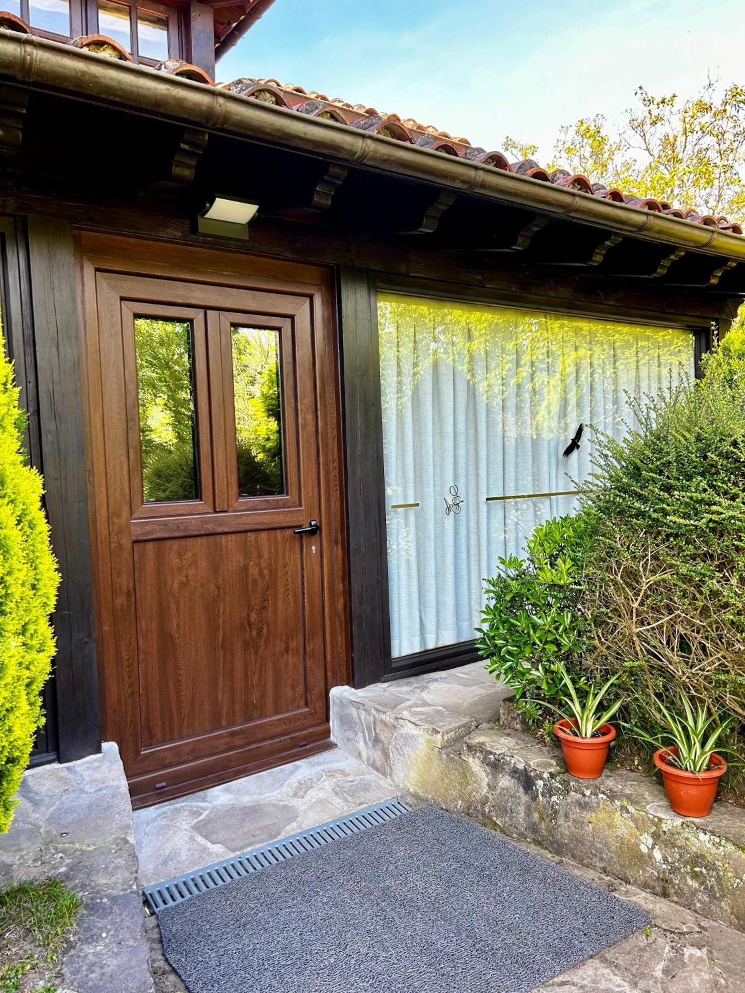 Apartamentos Rurales L'Arquera Llanes Eksteriør billede